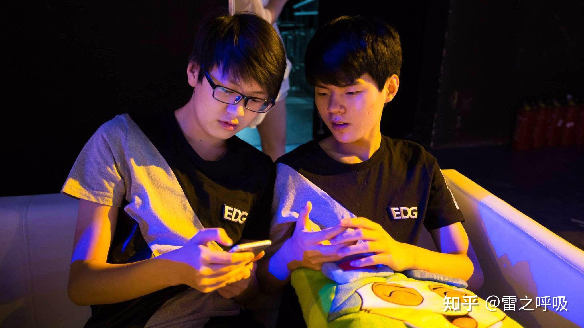 包含C9翻盘DRX，Meiko极限生还后反打峡谷大战入围赛，点燃全场激情的词条