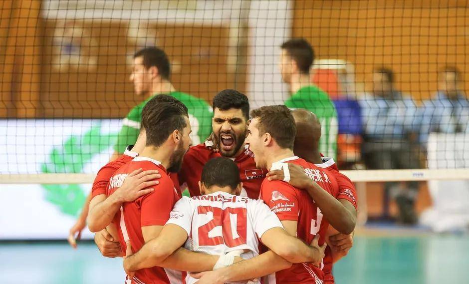 伊朗球队在亚洲足球比赛中占优势