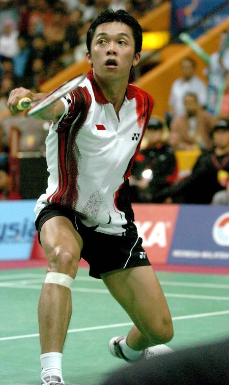 中国羽毛球队逆转泰国羽毛球队，陶菲克完成帽子戏法的简单介绍