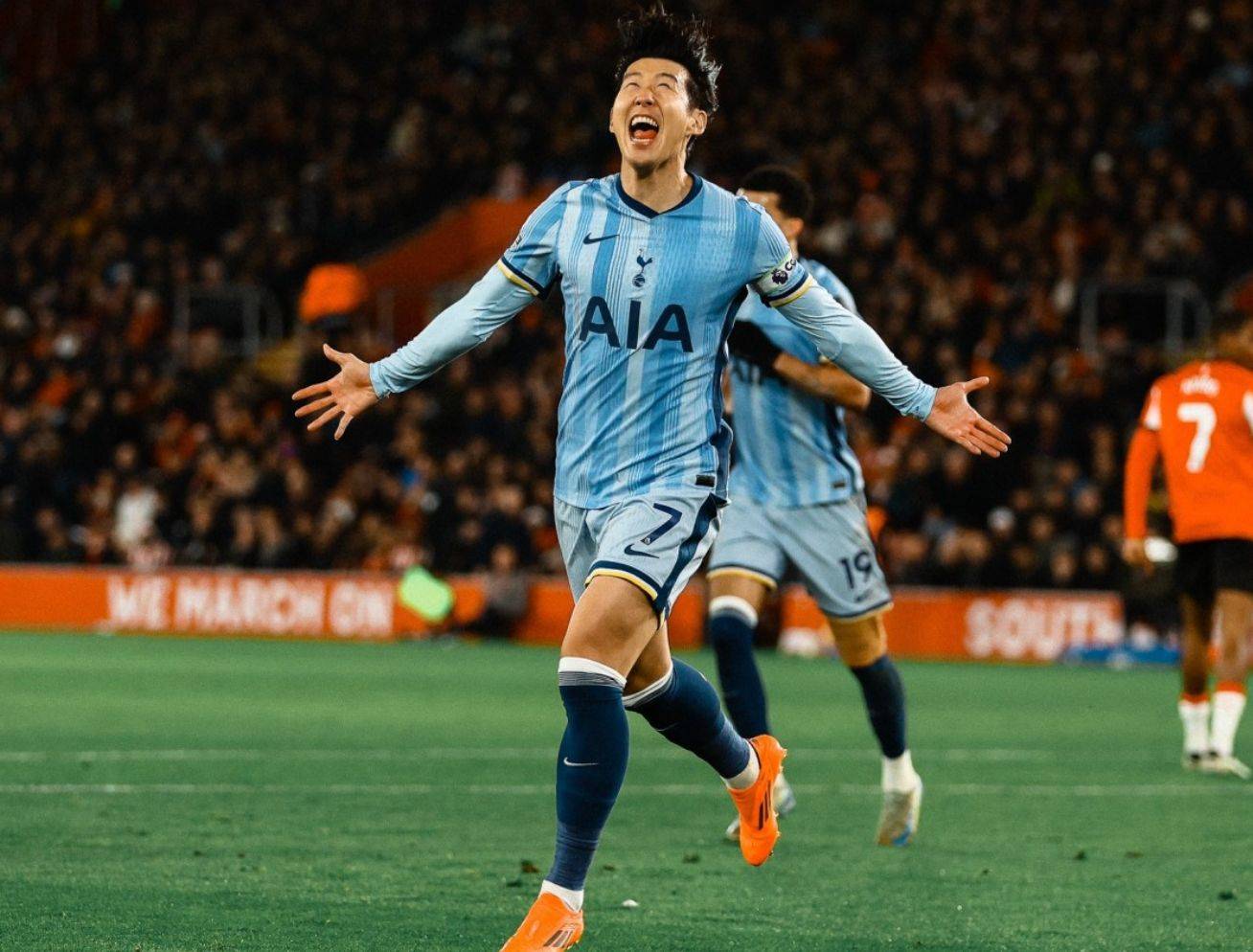 开云足球直播-比利时逆转波兰，孙兴慜高光表现的简单介绍