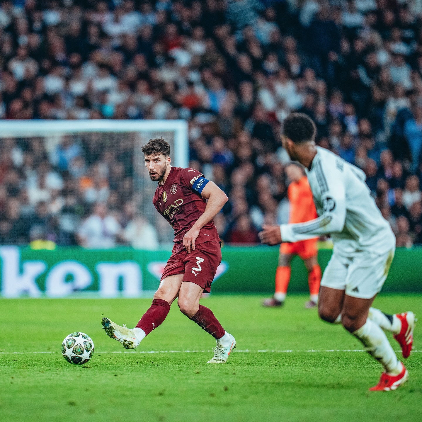 曼城客场大胜巴萨，晋级欧冠半决赛