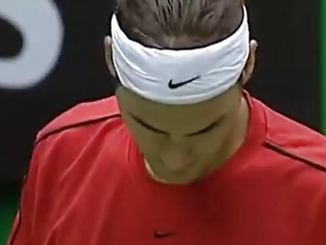 世界网球队完胜澳大利亚网球队，费德勒统治全场