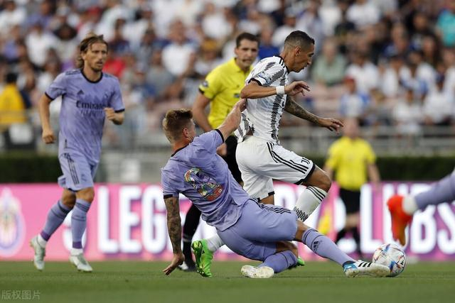 尤文图斯遭遇皇家马德里阻击