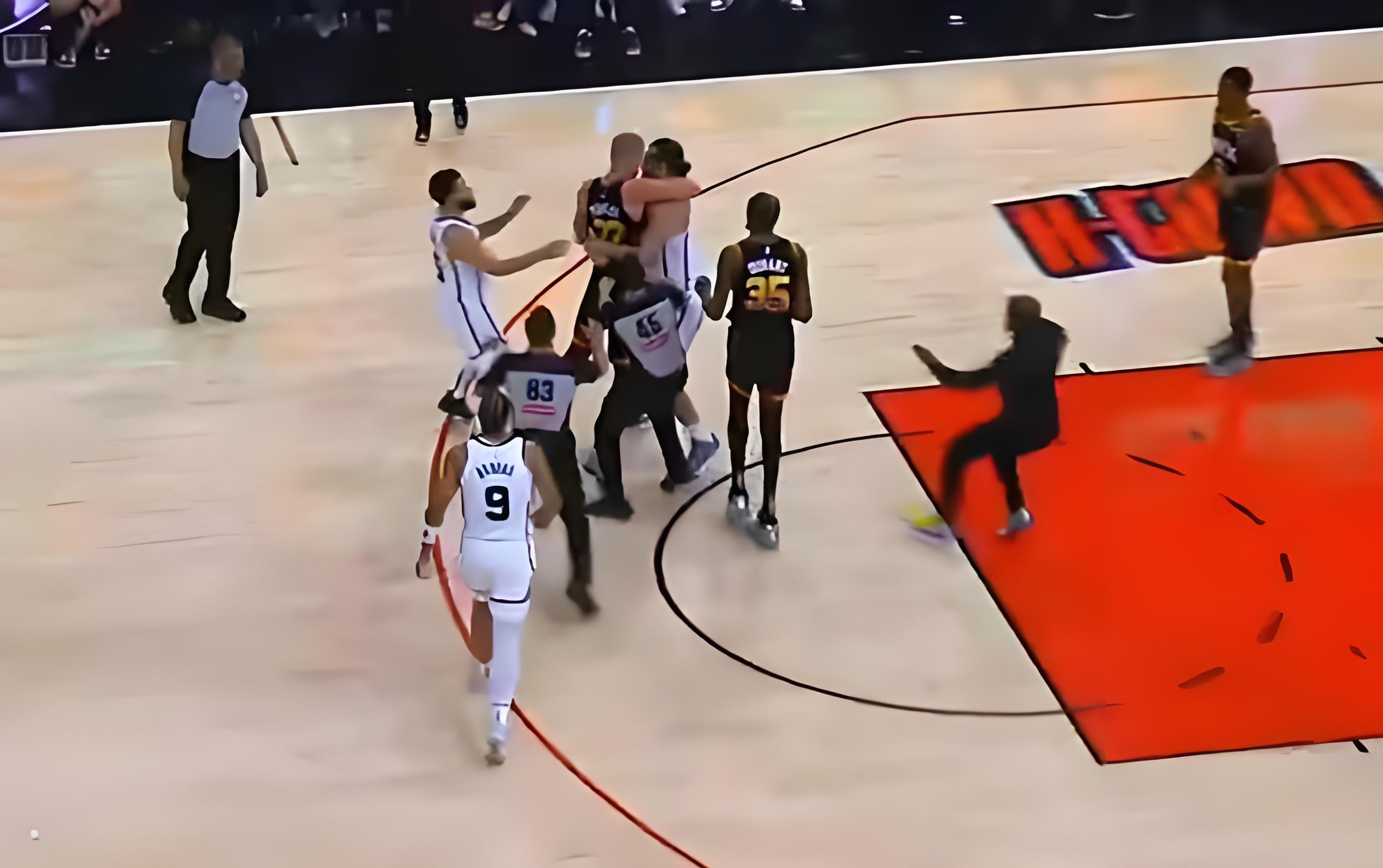 开云体育app-火箭队遭遇连败，教练表达困扰