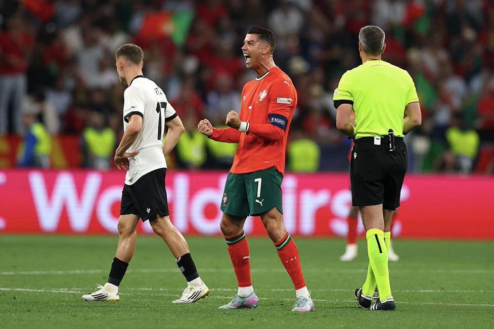 包含德国击败摩尔多瓦，欧洲杯预选赛大胜告捷的词条