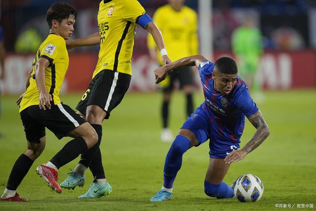 包含福建队完胜广州队，福克斯状态火热的词条