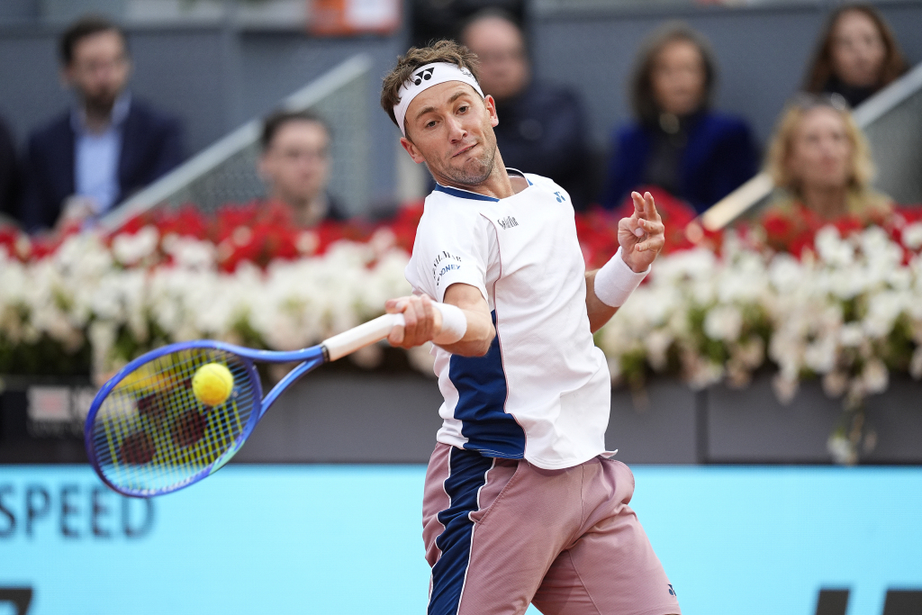 ATP总决赛鏖战拉沃尔杯，鲁德关键制胜的简单介绍