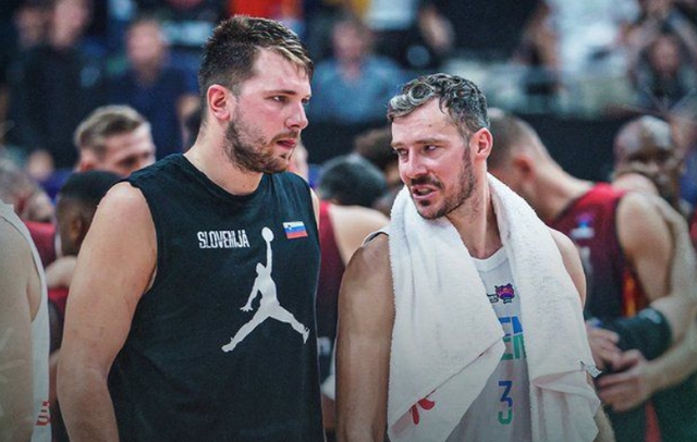 德国队险胜日本队，李梓嘉扛起全队