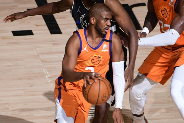 开云体育官方网站-山西队鏖战雄鹿，保罗扛起全队