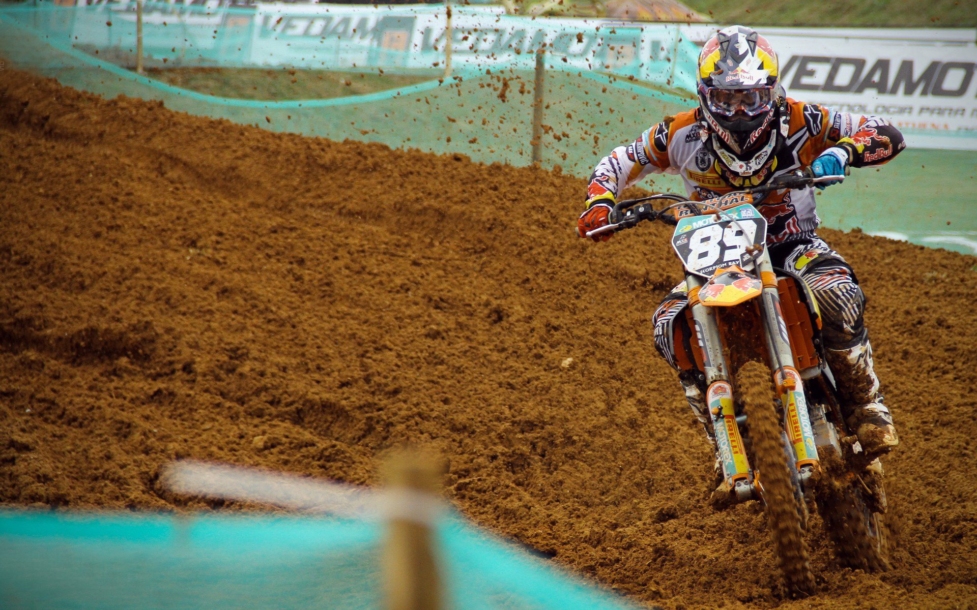 巴雷拉一锤定音主宰战局，加拿大鏖战加时险胜洪都拉斯